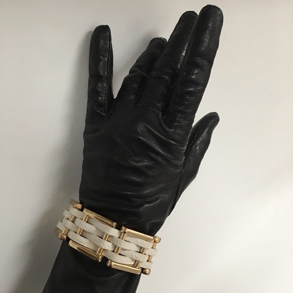 Cara New York Bracelet - White & Gold